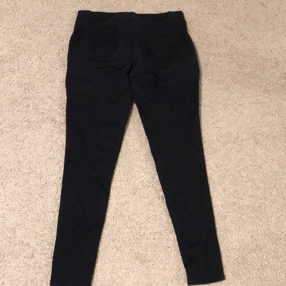 REWIND Black Mid-Rise Skinny Jeans.Size 9. - Picture 5 of 5